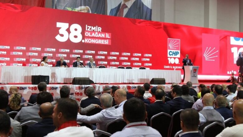  CHP İzmir İl Kongresi’nde Tartışma Çıktı: Polis Müdahale Etti