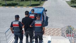Aksaray’da Silahla Yağma Suçundan Aranan Şahıs Yakalandı