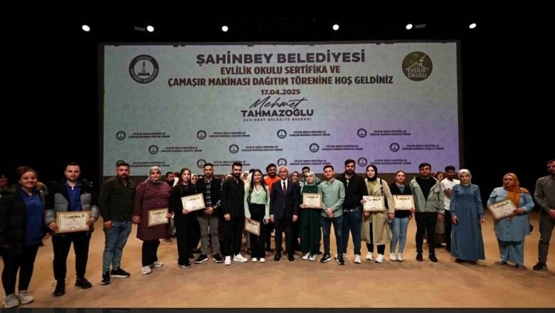  Gaziantep’te 672 Çifte “Evlilik Okulu” Sertifikası: Destekler Dört Dörtlük!