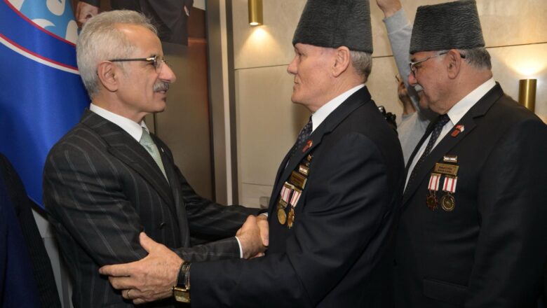  Bakan Uraloğlu: “Türkiye’nin Gidişatı Çok Daha İyi Olacak”