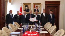 Bursa’da İki Yeni Aile Sağlığı Merkezi İçin Önemli İmzalar Atıldı