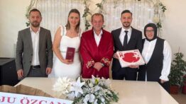 Polis Günü’nde Nikah Masasına Oturdular: Görev Başındaki Polisler 10 Nisan’da Evlendi