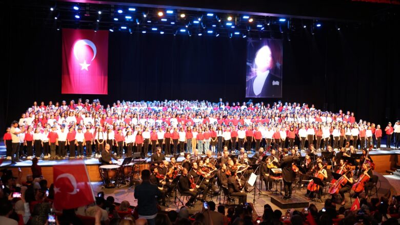  Gaziantep’de 1000 Çocuğun Sesinden Bayram Coşkusu!