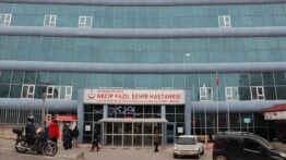 Kahramanmaraş Necip Fazıl Şehir Hastanesi’nde Elektrik Kablosu Kaynaklı Yangın Paniği