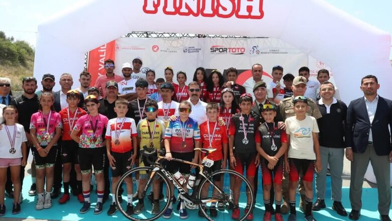  15 Temmuz Şehitleri İçin Pedallar Çevrildi