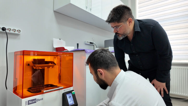  MAKÜ Diş Hekimliği Fakültesi’nden Yenilikçi Adım: Uyku Apnesi Apareyleri Artık 3D Teknolojiyle Üretiliyor