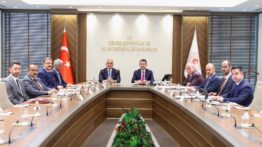 Bakan Ersoy: “Şehirlerimizi Tarih, Sanat Ve Kültürden Güç Alarak Geleceğe Hazırlıyoruz”