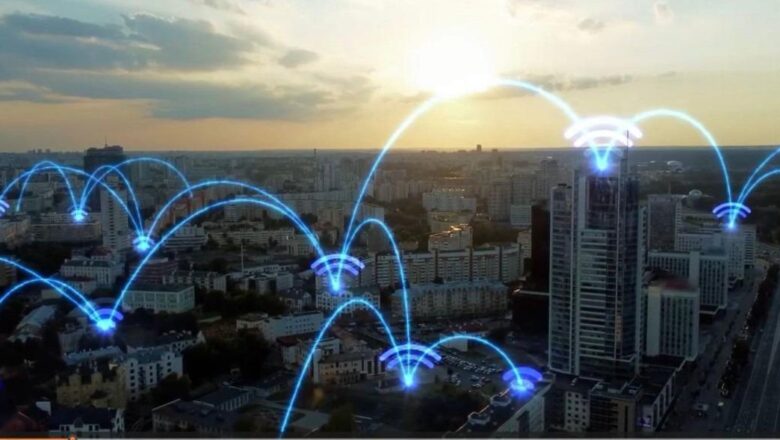  Bakan Uraloğlu: 5G, Yapay Zeka ve Akıllı Şehirlerin Dönüşüm Anahtarı Olacak