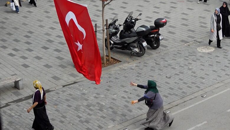  Düzce Belediyesi’nden Cumhuriyet Bayramı’na Özel Duygulandıran Sosyal Deney
