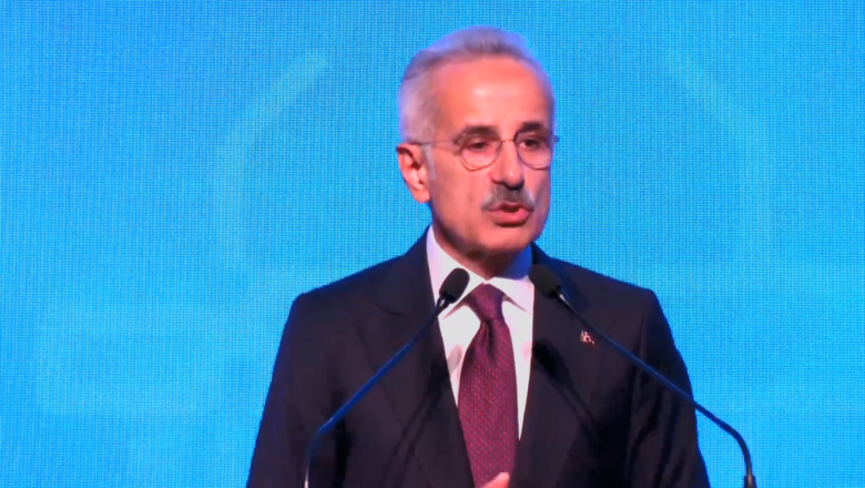  Bakan Uraloğlu: “74 Bin 205 Sahte Alan Adını Yapay Zeka İle Engelledik”