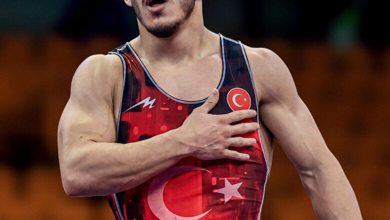  Milli Güreşçi Tolga Özbek’ten U23 Dünya Şampiyonası’nda Bronz Madalya