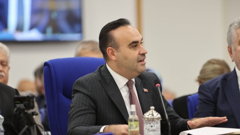  Bakan Kacır: “Değerlerimizi Küresel Ölçekte Markalaştırmayı Sürdüreceğiz”