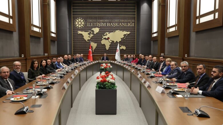  İletişim Başkanı Duran, Türkiye Basın Federasyonu Heyetini Kabul Etti