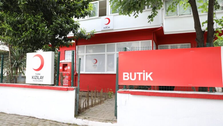  Kızılay ve Üniversite El Ele: Öğrenciler İçin Sosyal Butik Açılıyor