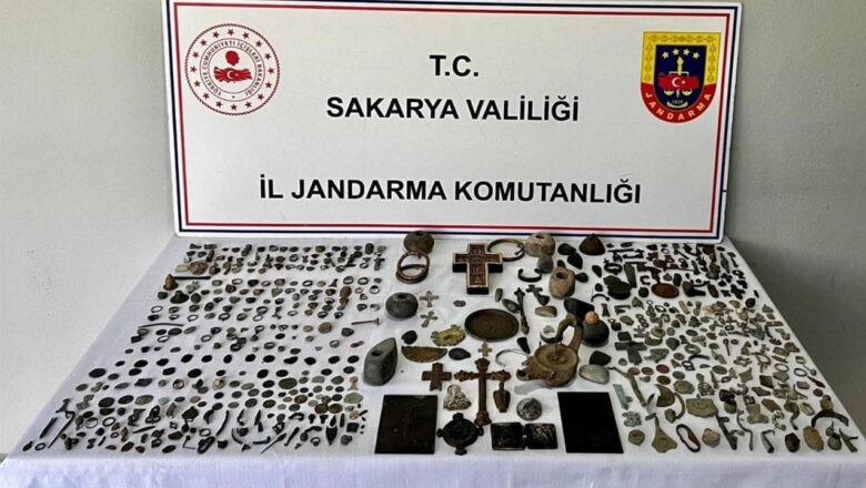 Sakarya’da Bizans Dönemine Ait 589 Tarihi Eser Ele Geçirildi