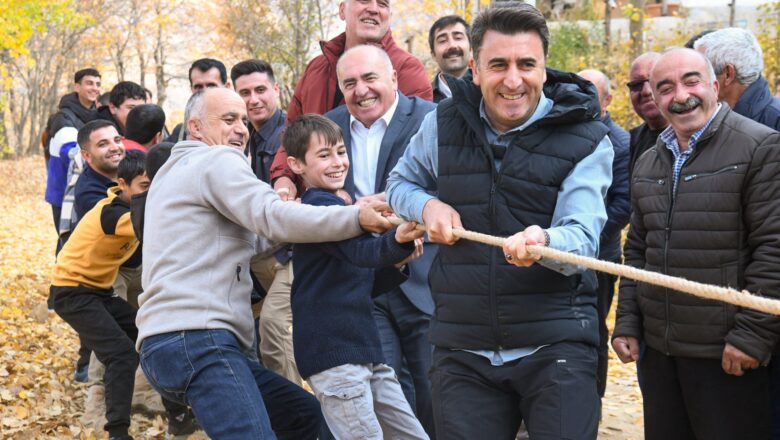  Tunceli’de Salördek Doğa Yürüyüşü Ve Fidan Dikim Etkinliği Gerçekleştirildi