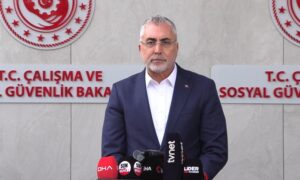 Çalışma ve Sosyal Güvenlik Bakanı Işıkhan: 2025’te Sağladığımız 5 Milyar Lira Destek İle Eczacılarımızın Yanında Olduk