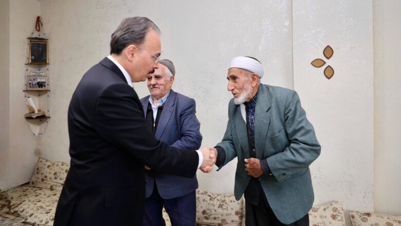  Vali Kızılkaya’dan Trafik Kazasında Hayatını Kaybeden Dursun Tosun’un Ailesine Taziye Ziyareti