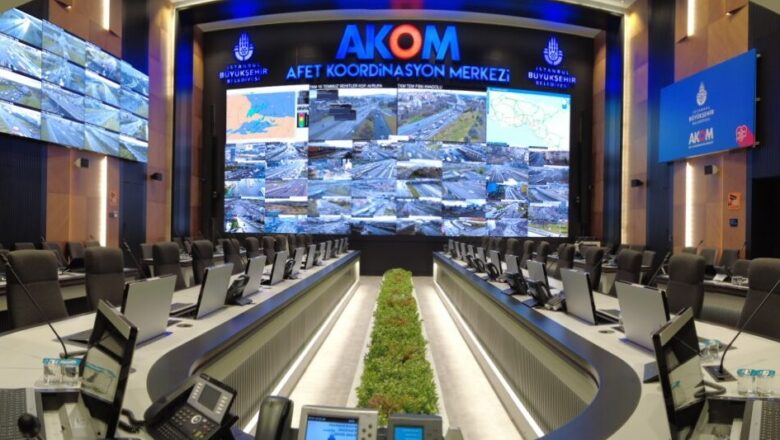 AKOM Uyardı: İstanbul’da Fırtına Ve Kuvvetli Sağanak Bekleniyor