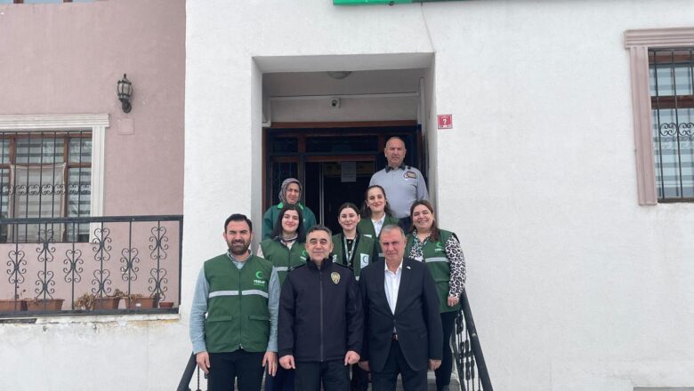  Kars İl Emniyet Müdürü Tombul’dan Yeşilay Haftası Ziyareti