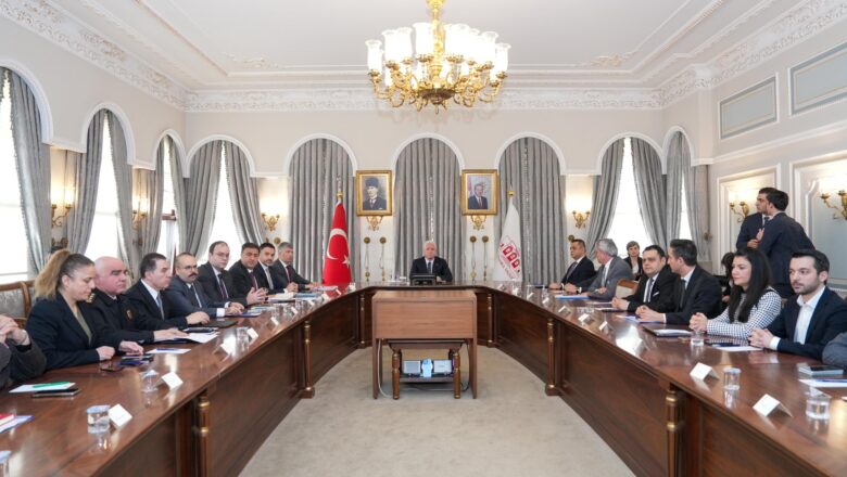  İstanbul’da İl Çocuk Koordinasyon Kurulu Toplantısı Vali Davut Gül Başkanlığında Yapıldı