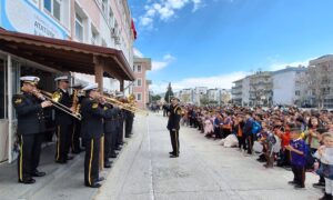 Milli Savunma Bakanlığı’ndan Çanakkale’de Bando Konseri ve Bayrak Töreni