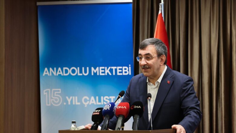  Cumhurbaşkanı Yardımcısı Yılmaz: “Bilim ve Teknoloji Ahlakla Birleşmezse Yıkıcı Olur”