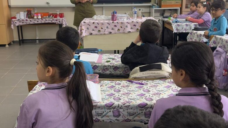  Yalova’da Öğretmen Yusuf Ziya İlkokulunda Sağlık Eğitimi