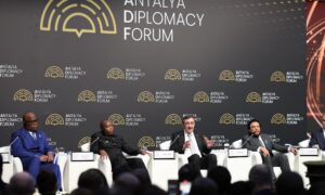 Cumhurbaşkanı Yardımcısı Yılmaz’dan Antalya’da Diplomasi Mesajı: “Diplomasiyi Çatışmaların Önüne Koyuyoruz”