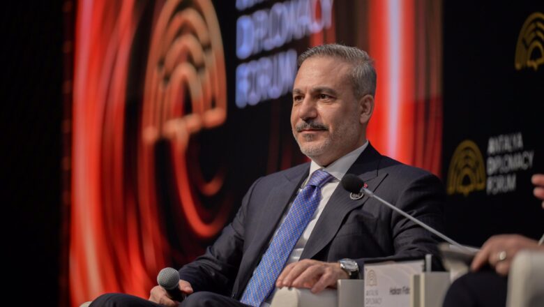  Bakan Fidan Antalya’da Diplomasi Trafiğini Yönetiyor: Masada Gazze ve Türk Dünyası Var