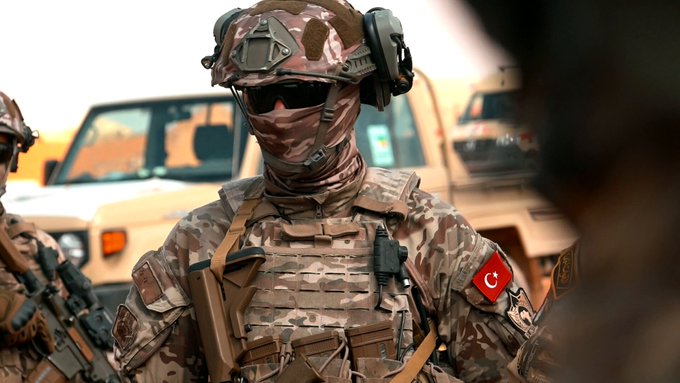  Milli Savunma Bakanlığı, Flintlock-2026 Tatbikatı’ndan Görüntüler Paylaştı: Meskun Mahalde Kritik Eğitim