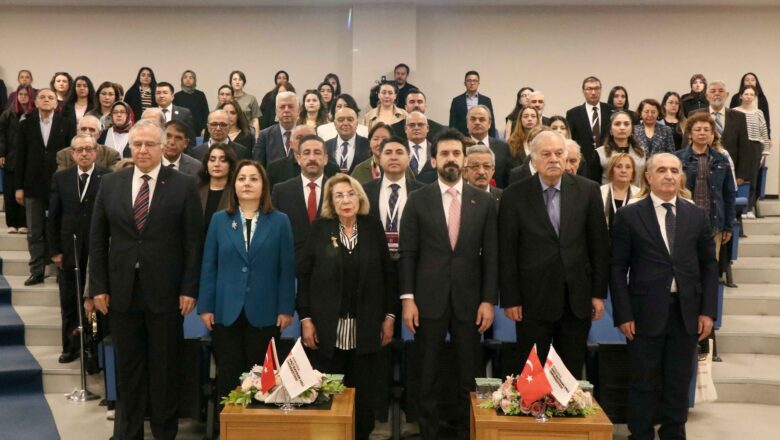  Prof. Dr. Umay Türkeş Günay Onuruna Türkolojinin Öncü İsimleri Ankara’da Buluştu