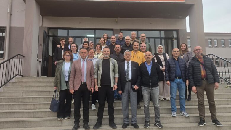  Yalova’da Türkiye Yüzyılı Maarif Modeli Semineri