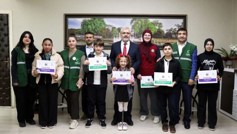  Yalova İl Milli Eğitim Müdürlüğü Başarılı Öğrencileri Ödüllendirdi