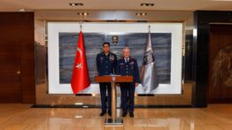 Hava Kuvvetleri Komutanı Orgeneral Kadıoğlu, Pakistanlı Mevkidaşı Sidhu İle Bir Araya Geldi