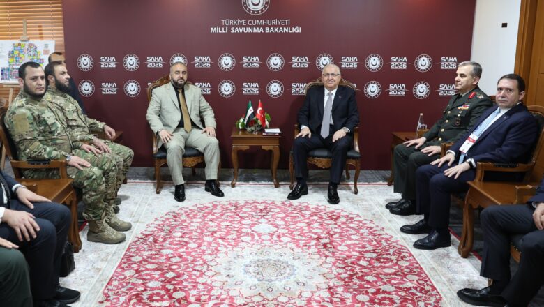  Bakan Yaşar Güler, Suriyeli Mevkidaşı ile Bir Araya Geldi