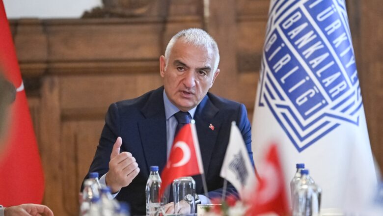  Kültür ve Turizm Bakanı Ersoy, Bankacılık Sektörü Temsilcileriyle Turizm Beklentilerini Görüştü