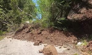 Osmaniye’de Şiddetli Yağış Sonrası Heyelan: Mitisin Yolu Kapandı