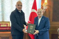 Bakan Ersoy’dan İsmail Kahraman’a Nezaket Ziyareti