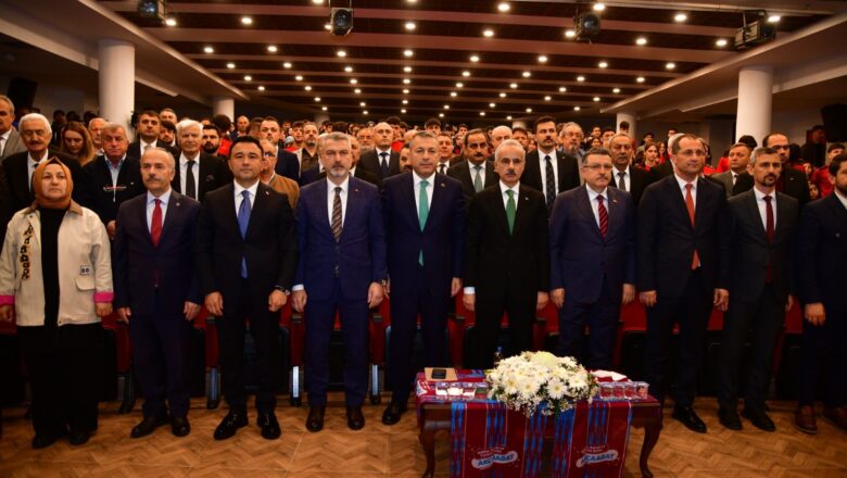  Ulaştırma ve Altyapı Bakanı Abdulkadir Uraloğlu Akçaabat Kitap ve Söyleşi Günleri’ne Katıldı