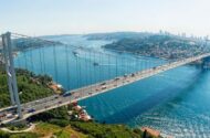 İstanbul Boğazı Gemi Geçişi Nedeniyle Çift Yönlü Trafiğe Kapatıldı