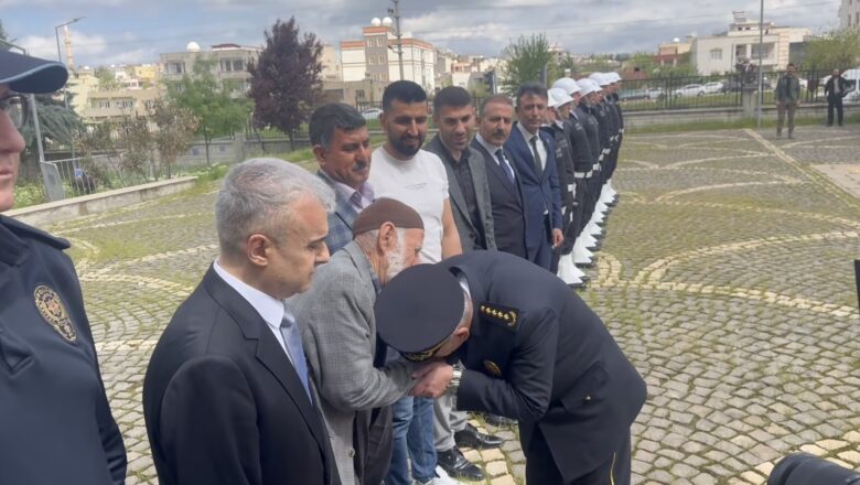  Konyalı Siirt Emniyet Müdürü Mehmet Özdemir’den Siirtli Şehit Babasına Duygulandıran Vefa