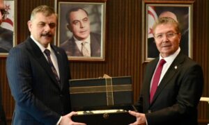 KKTC Başbakanı Ünal Üstel Ve Meclis Başkanı Ziya Öztürkler İçişleri Bakanı Mustafa Çiftçi’yi Kabul Etti