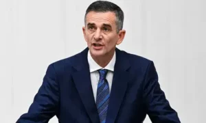 Bağımsız Milletvekili Ümit Dikbayır’dan Hakkındaki İddialara Yanıt