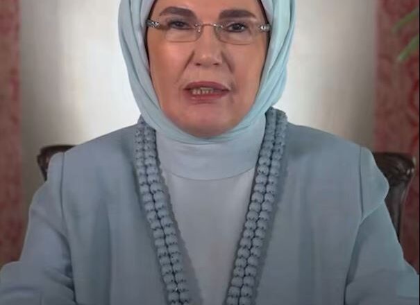  Emine Erdoğan Kiev’deki 6. Lider Eşleri Zirvesi’ne Video Mesajla Katıldı