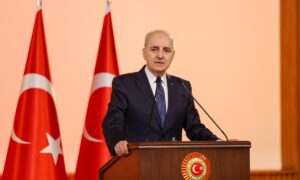 TBMM Başkanı Kurtulmuş’tan Kazakistan Kurultay Başkanı Dadebay’a Tebrik