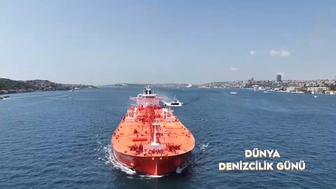  Bakan Uraloğlu Dünya Denizcilik Günü’nü Tebrik Etti