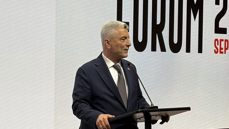 Bakan Bolat: Türkiye Küresel Yatırımcılar İçin Önemli Fırsatlar Sunuyor