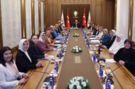 Cumhurbaşkanı Erdoğan Kadın Belediye Başkanlarıyla Bir Araya Geldi