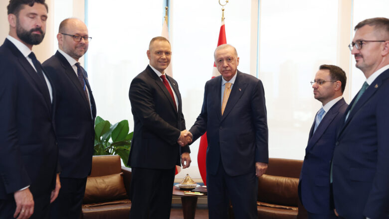 Cumhurbaşkanı Erdoğan Türkevi’nde Yoğun Diplomasi Trafiği Yürüttü